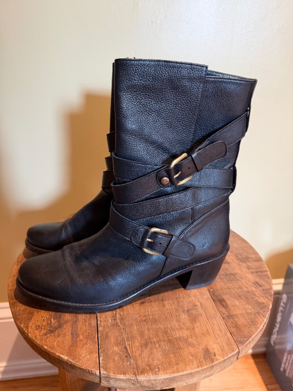 Stuart Weisman black bootie - sz 6